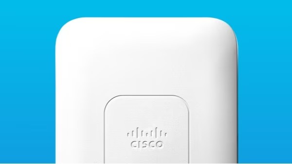 A close up of the cisco aironet 1 2 0 0 series access point.